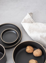 Hasami HPB002 small plate, black