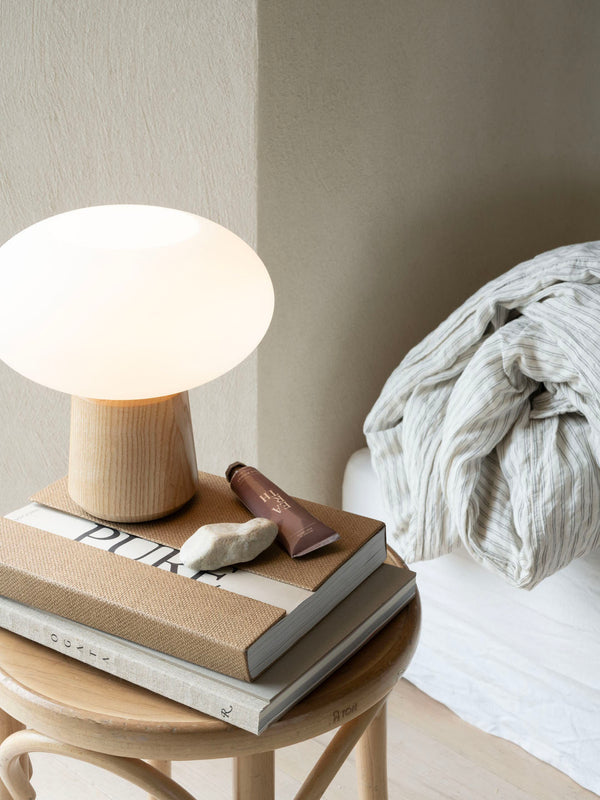 Table lamp Olivia, natural ash